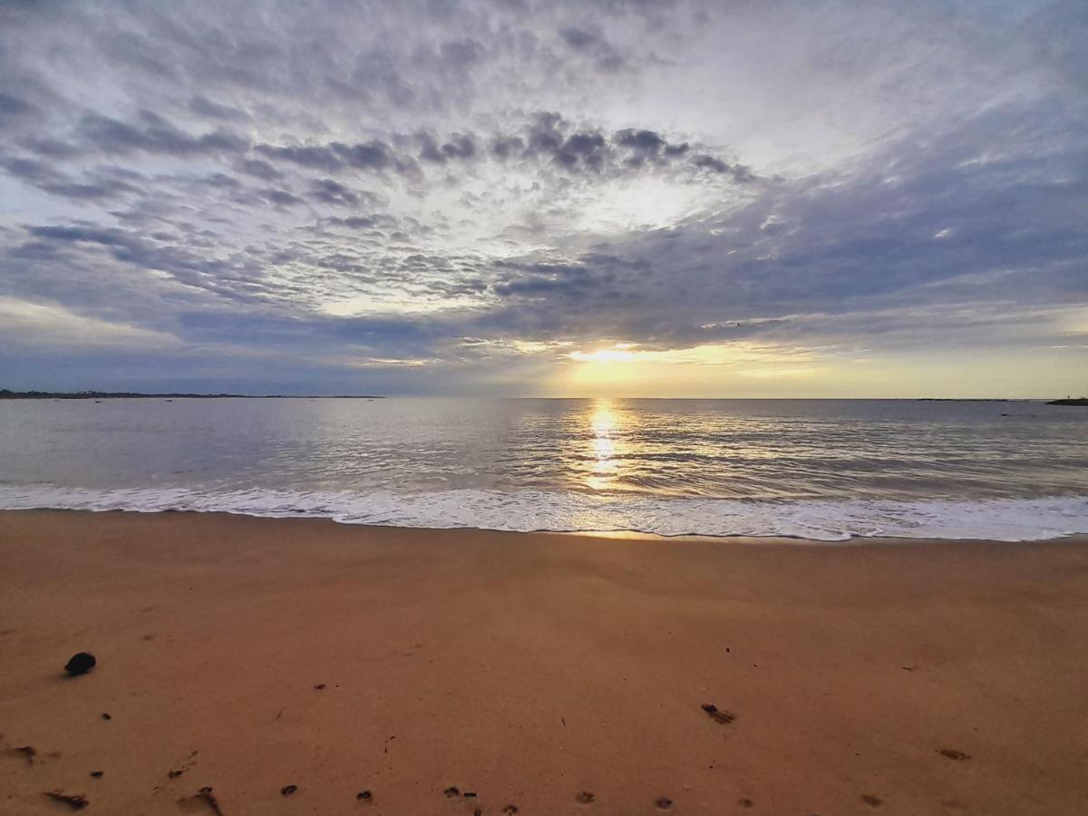 Serenity Beach Cabanas Тангале Екстериор снимка