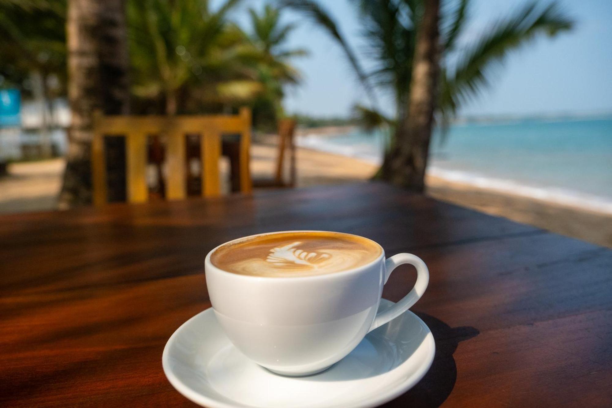 Serenity Beach Cabanas Тангале Екстериор снимка
