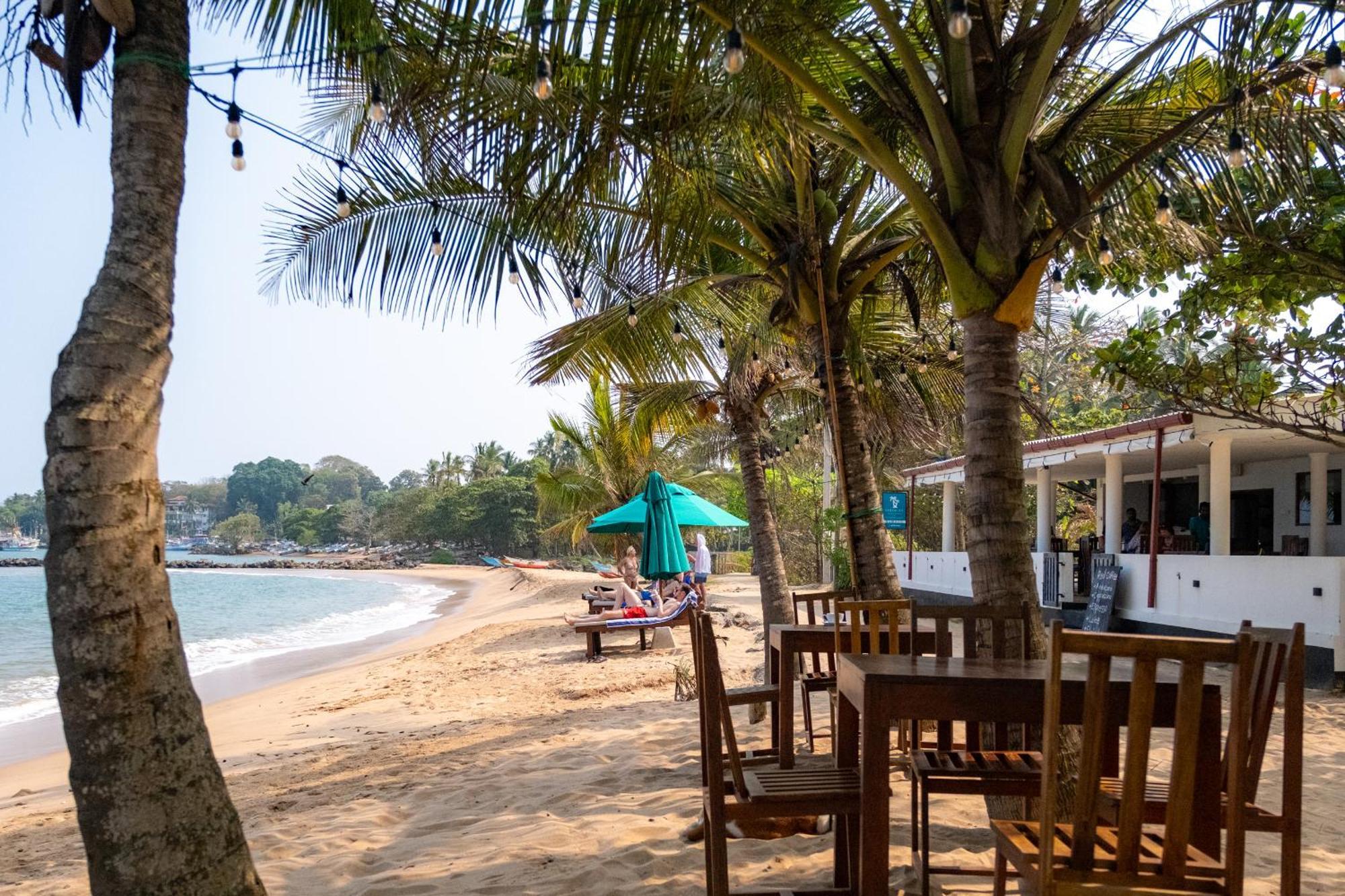 Serenity Beach Cabanas Тангале Екстериор снимка