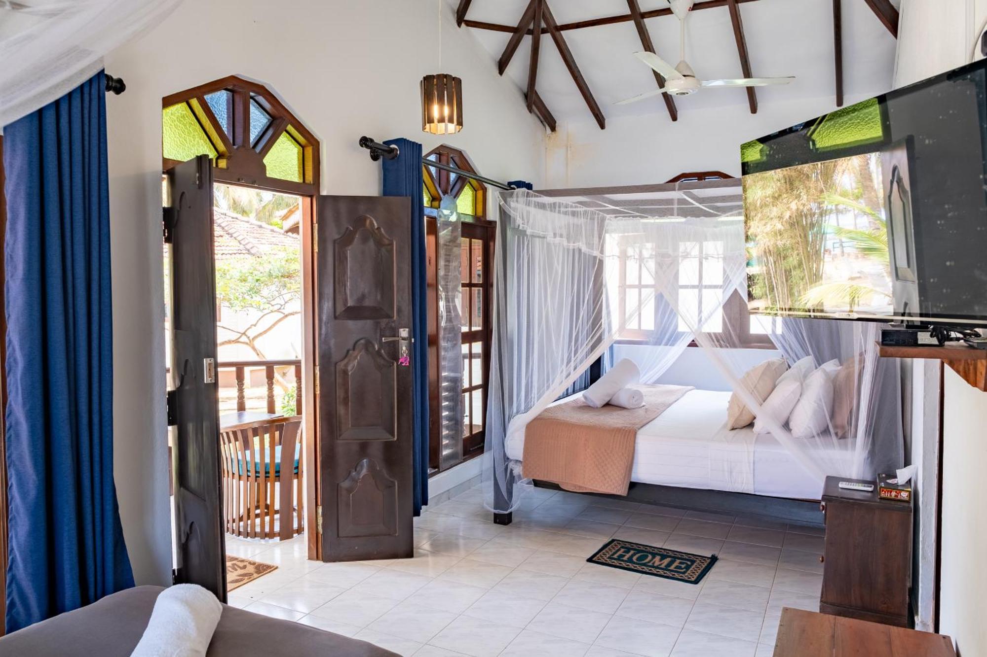 Serenity Beach Cabanas Тангале Екстериор снимка